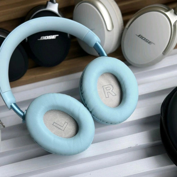 Quiet Comfort Ultra Headphones – BT Earphone, Over Ear Headphones With Built-In Mic - Upto 8 Hours Playtime, Heavy Sound And Bass Quality, Perfect For Everyday Use