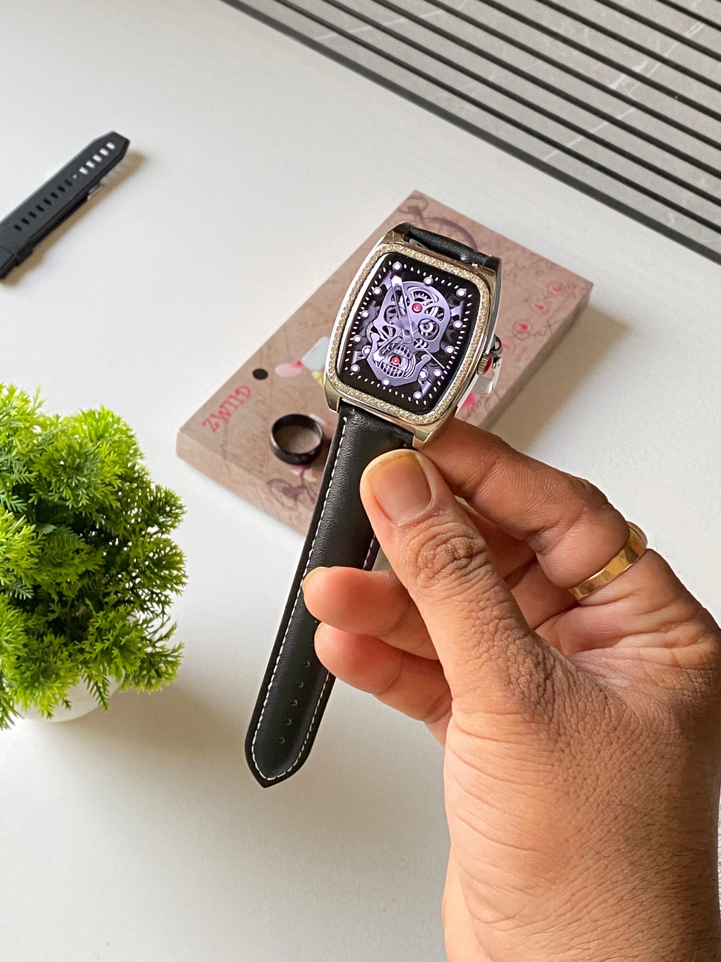 Zw11 D Dimond studded smartwatch with smart ring