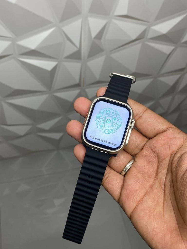 S8 SIM Card smartwatch with 16gb storage