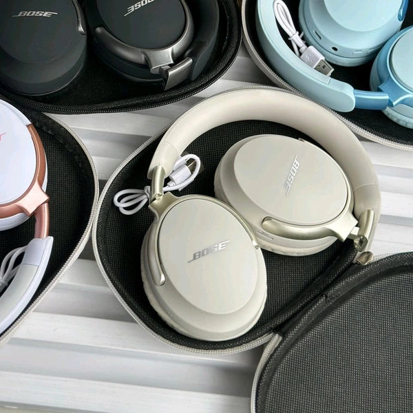 Quiet Comfort Ultra Headphones – BT Earphone, Over Ear Headphones With Built-In Mic - Upto 8 Hours Playtime, Heavy Sound And Bass Quality, Perfect For Everyday Use