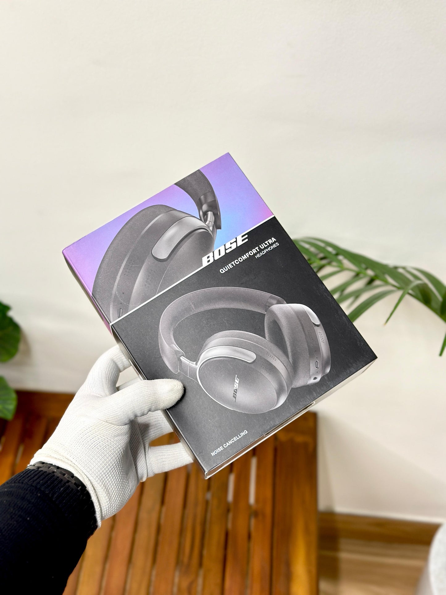 Quiet Comfort Ultra Headphones – BT Earphone, Over Ear Headphones With Built-In Mic - Upto 8 Hours Playtime, Heavy Sound And Bass Quality, Perfect For Everyday Use