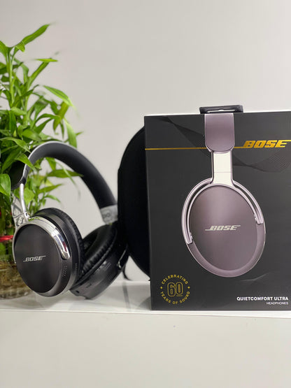 Bⓞse Qc65 ANC Headphone With Case