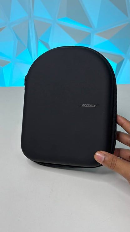 Bⓞse Qc Ultra ANC Headphone with Case