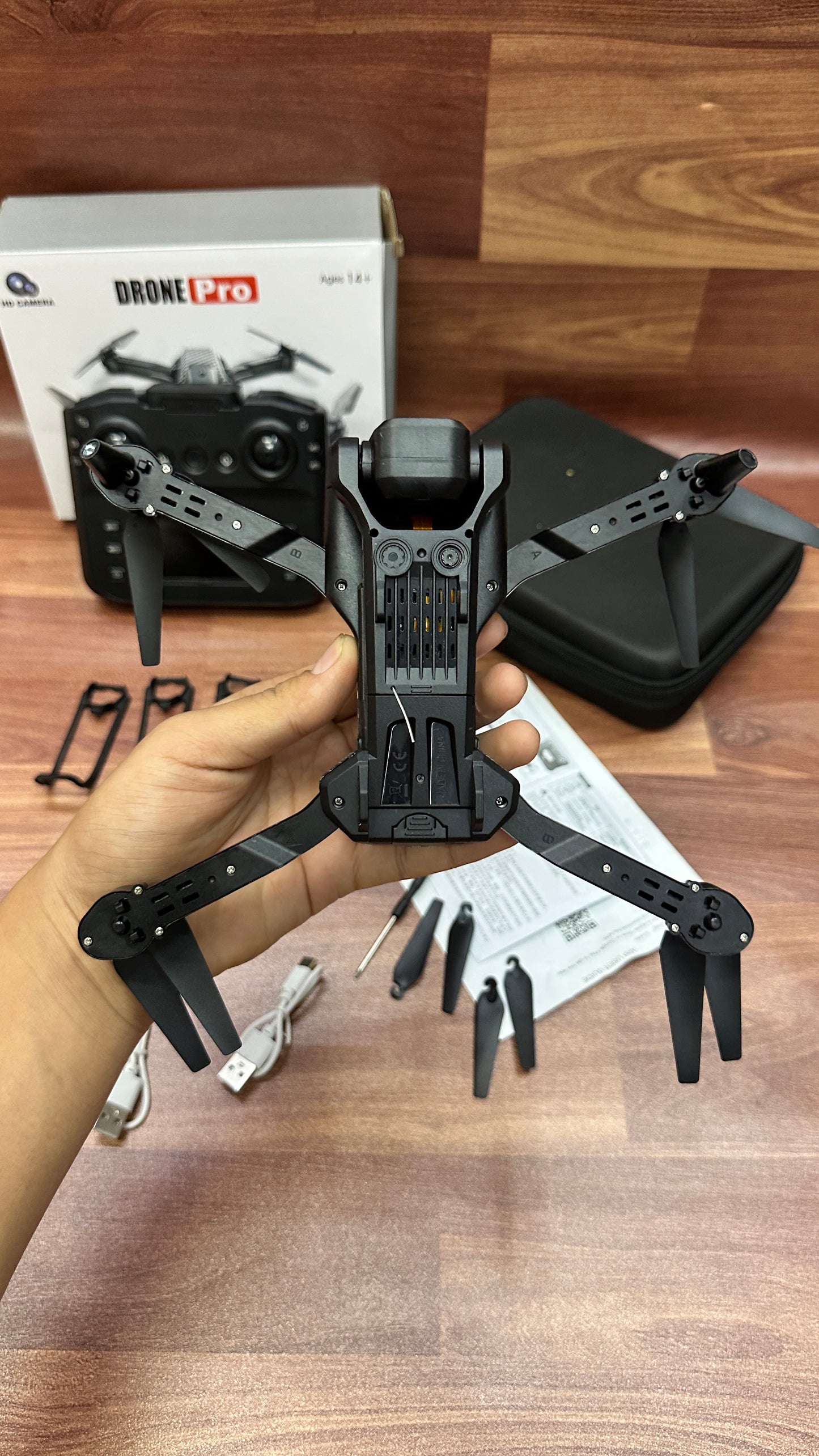 S602 Dual Camera Display Remote Drone with Extra Battery