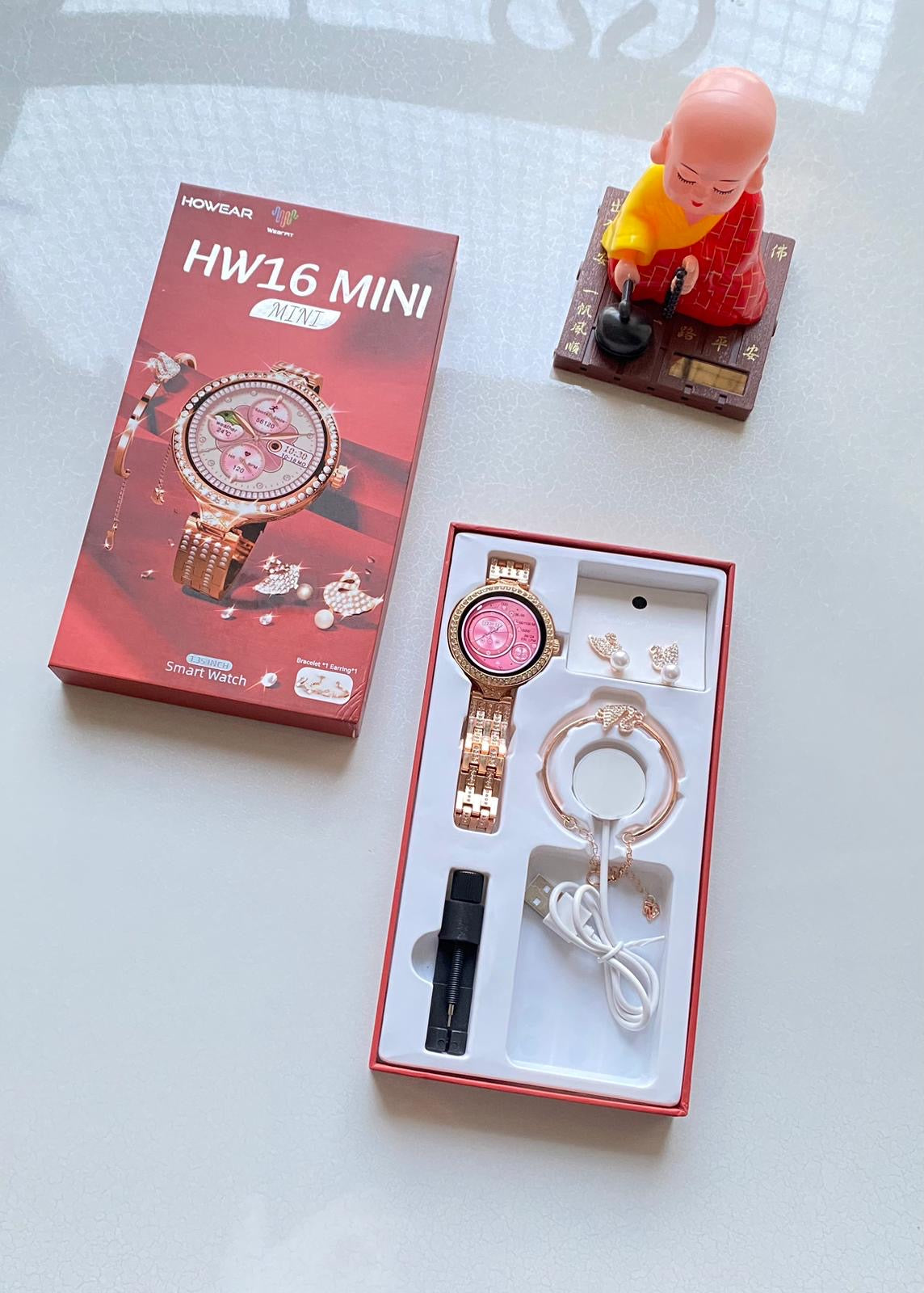 Hw 16 Mini Gift box