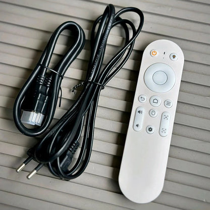Smart Projector With Auto Focus & Auto Keystone