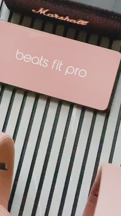 Kim Kardashian Beats Studio Pro